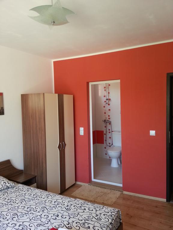 Guest House Nedelchevi Primorsko Habitación foto